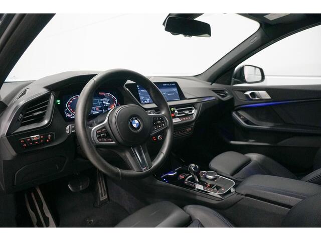 BMW 1-SERIE 118i M-Sport | Head Up | Hifi | Stoelverwarming