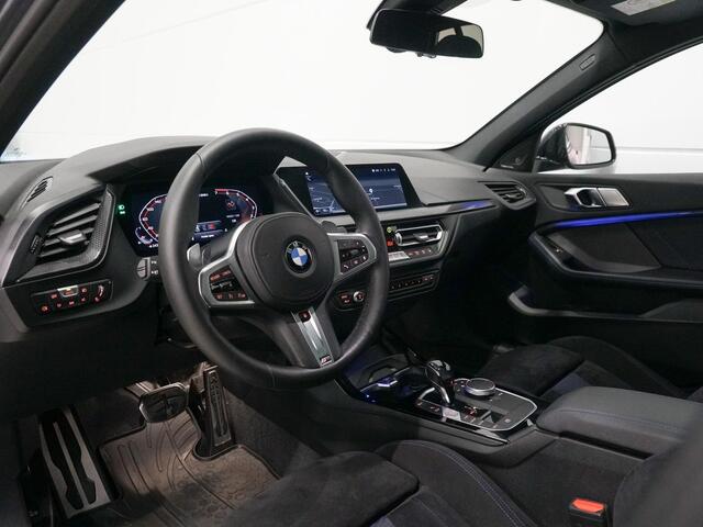 BMW 1-SERIE M135i xDrive