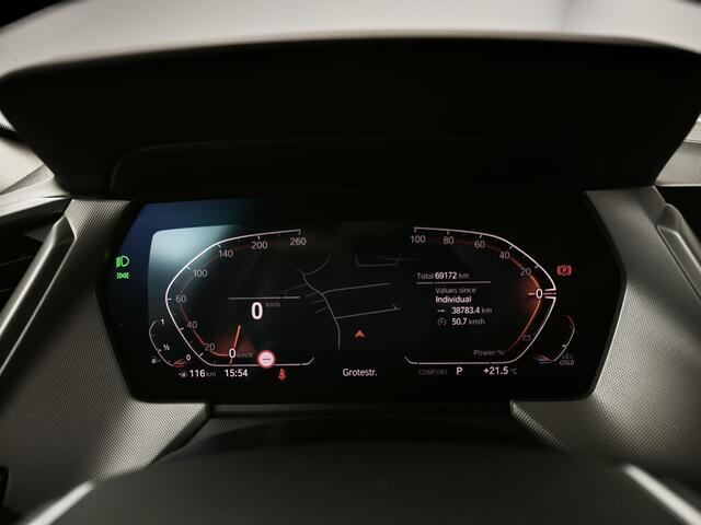 BMW 1-SERIE 116i High Executive | Navigatie | Sport