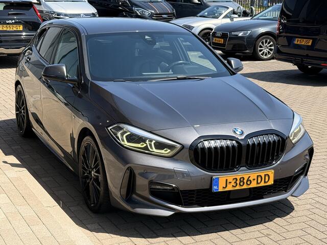 BMW 1-SERIE 118i M-Sport Executive Edition | Apple Carplay | Harman Kardon | Leder | LED | Cruise | Achteruitrijcamera |