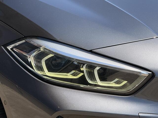 BMW 1-SERIE 118i M-Sport Executive Edition | Apple Carplay | Harman Kardon | Leder | LED | Cruise | Achteruitrijcamera |