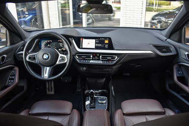 BMW 1-SERIE 118i M-Sport Leder Virtual Cockpit Stoelverwarming