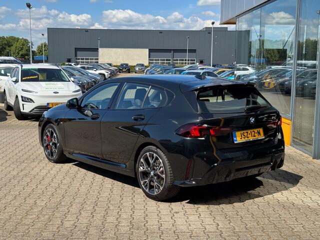 BMW 1-SERIE 116 M Sport - Comfort Access - Adaptive LED - Camera