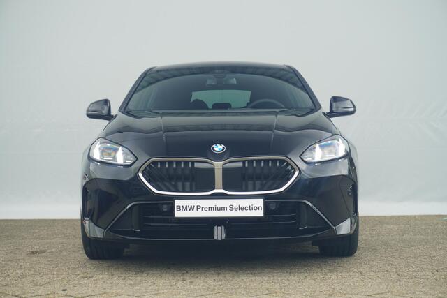 BMW 1-SERIE 120 | M Sportpakket | Harman Kardon | Comfort Acces | Stuurwielrand verwarmd