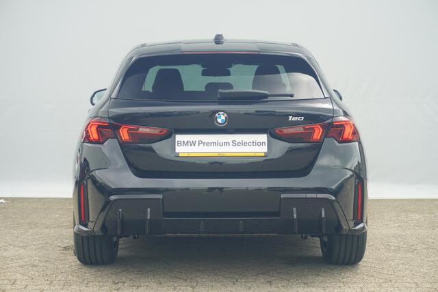 BMW 1-SERIE 120 | M Sportpakket | Harman Kardon | Comfort Acces | Stuurwielrand verwarmd
