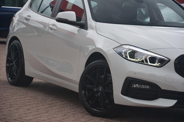 BMW 1-SERIE 118i Executive | Navigatie | Virtual-cockpit | Carplay | Full LED | PDC | NL auto!! | Nederlandse auto dealeronderhouden 737745 NAP