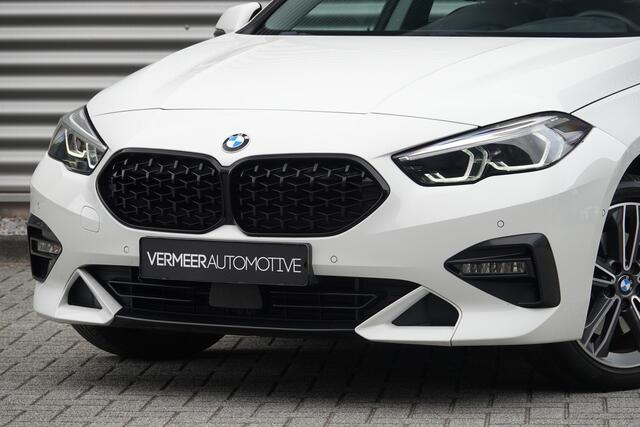 BMW 2-SERIE Gran Coupé 218i Business Edition Plus | Automaat | Carplay | Camera | Sfeer | Leder |