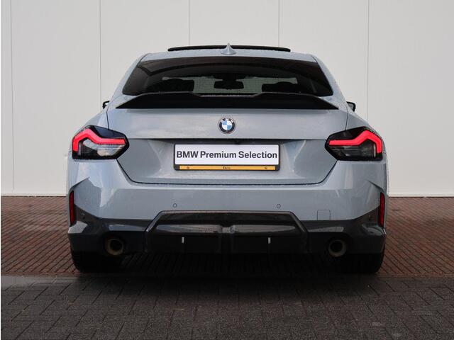BMW 2-SERIE Coupé 220i High Executive M Sportpakket/ M Sportstoel/ M Performance Pack/ Schuif-kanteldak/ Lederen bekleding