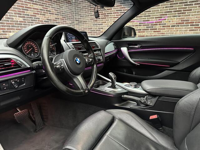 BMW 2-SERIE Coupé 230i High Executive M-sport| Sfeer| CarPlay