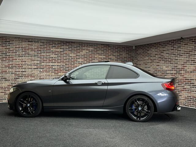 BMW 2-SERIE Coupé 230i High Executive M-sport| Sfeer| CarPlay