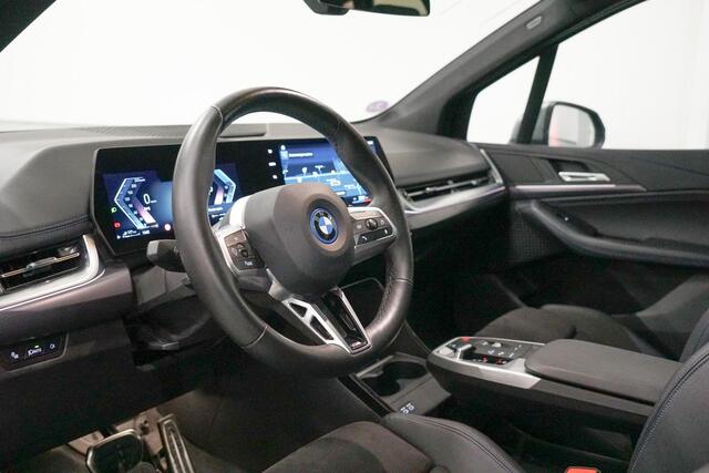 BMW 2-SERIE Active Tourer 225e xDrive M-Sport | Panoramadak | Camera