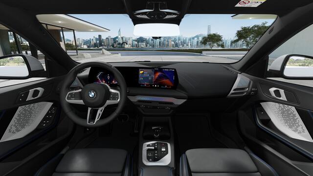 BMW 2-SERIE Gran Coupé 220 M Sport Automaat / Sportstoelen / Achteruitrijcamera / M Adaptief onderstel / Comfort Access / Adaptieve LED / Stoelverwarming