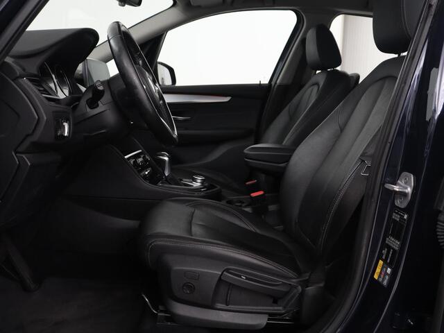 BMW 2-SERIE Active Tourer 225xe iPerformance High Executive | Trekhaak | Cruise Control | Leder | Automaat | Stoelverwarming | Navigatie | PDC | Bluetooth | LMV 17 inch | PHEV