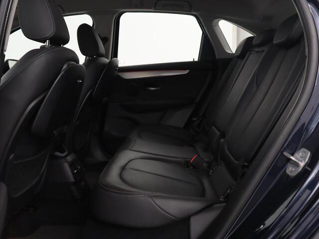 BMW 2-SERIE Active Tourer 225xe iPerformance High Executive | Trekhaak | Cruise Control | Leder | Automaat | Stoelverwarming | Navigatie | PDC | Bluetooth | LMV 17 inch | PHEV