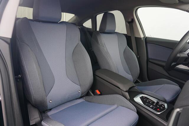 BMW 2-SERIE Gran Coupé 220 M Sport Design 18'' / Stuurwielrand verwarmd / Comfort Access / Driving Assistant