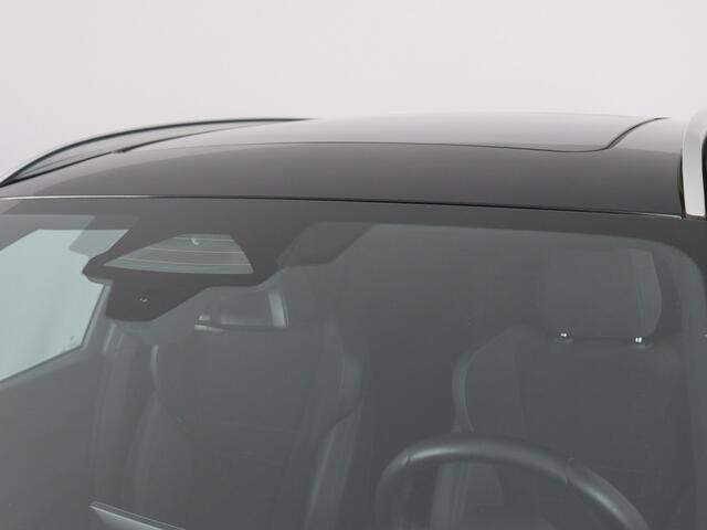 BMW 2-SERIE Active Tourer 230e xDrive M sport (Pano / Elek. achterklep / Led / Navi / Cuise)