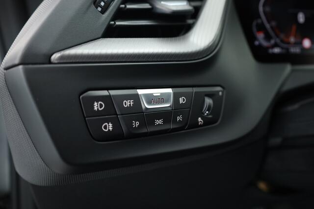 BMW 2-SERIE Gran Coupé 218i M Sport | Navi | LED | Apple CarPlay | 19'' | Cruise | Clima | PDC