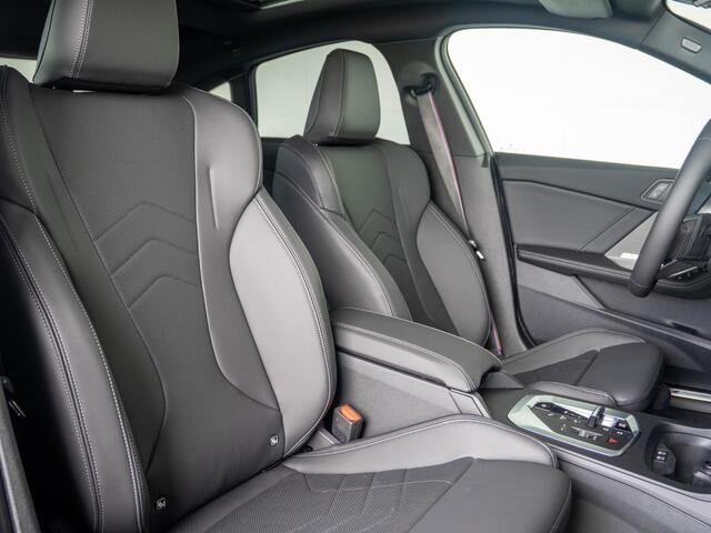 BMW 2-SERIE Gran Coupé 220 | M Sportpakket Pro | Premium Pack | Harman-Kardon | Verwarmd Stuurwiel | Comfort Access | Achteruitrijcamera | Panoramadak | Stoelverwarming