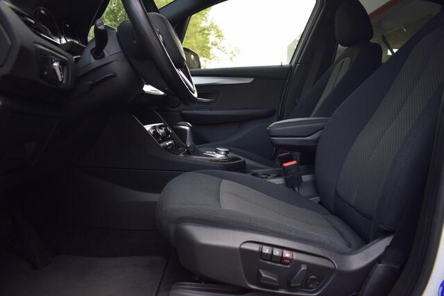 BMW 2-SERIE Active Tourer 225xe iPerformance Business Editon Plus Adaptieve cruise / Memory seats / Adaptieve led verlichting / etc