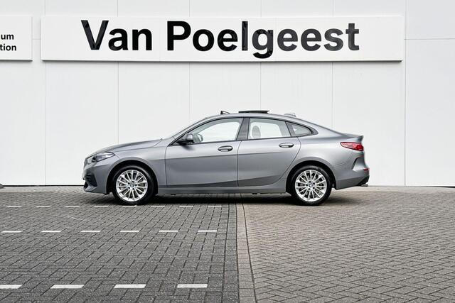 BMW 2-SERIE Gran Coupé 220i | Comfort Pack | Panoramadak | cruise control adaptief