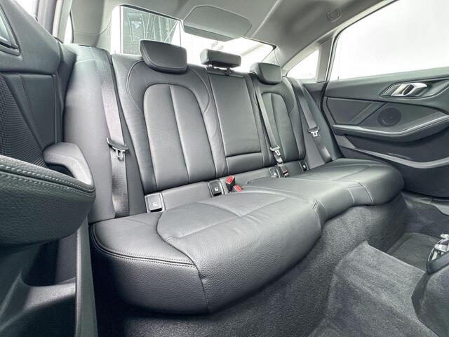 BMW 2-SERIE Gran Coupé 220i | Comfort Pack | Panoramadak | cruise control adaptief