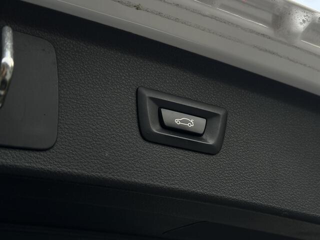 BMW 2-SERIE Active Tourer 220i M Sport Panoramadak LED Cruise Clima Stoelverw.