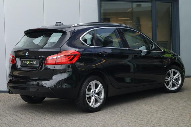 BMW 2-SERIE Active Tourer 218i Centennial Executive / Panorama