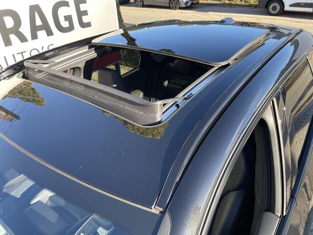 BMW 2-SERIE Active Tourer 225e xDrive M Sport 19"/Leder/Panoramadak/Stoel + stuurverwarming/Harman Kardon/360 camera/Head-up/Dodehoek/Keyless