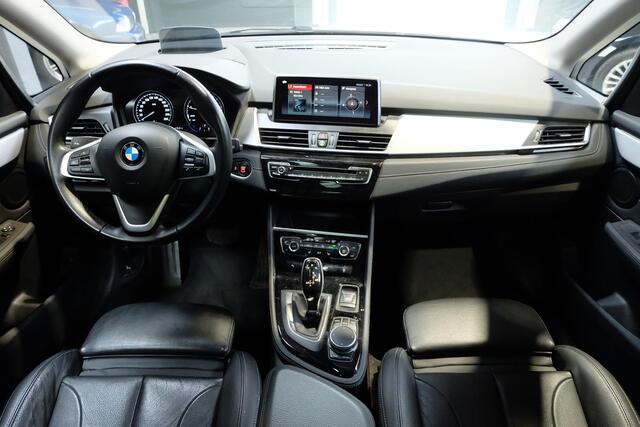BMW 2-SERIE Active Tourer 218i High Executive / Pano / Camera / Leder / Luxury Line