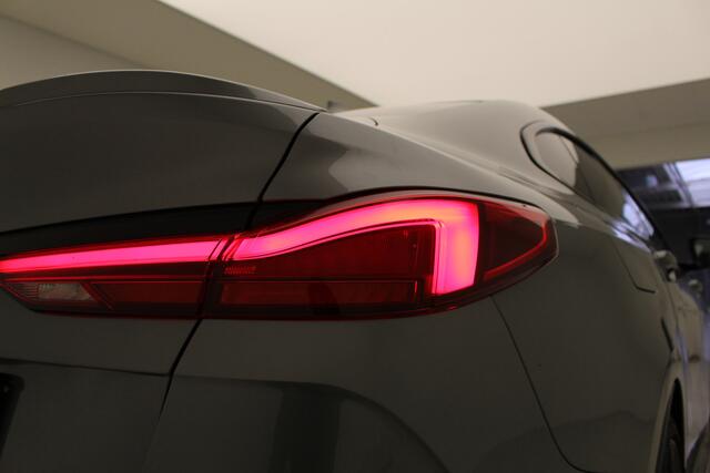 BMW 2-SERIE Gran Coupé 220i M-Sport Pro | Panorama | Harman Kardon | 19" |