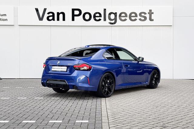 BMW 2-SERIE Coupé 220i | M Sport Pro | Premium Pack | M Sportstoelen
