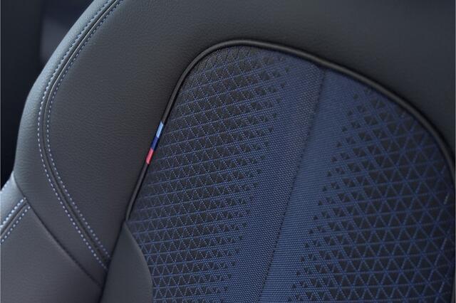 BMW 2-SERIE Gran Coupé 218i M-Sport | Panodak | Camera | Adaptive Cruise | Comfort Access