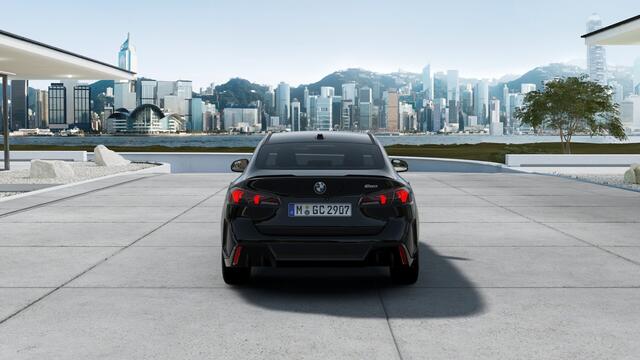 BMW 2-SERIE Gran Coupé 220 M Sport Automaat / Sportstoelen / Adaptieve LED / Achteruitrijcamera / M Adaptief onderstel / Parking Assistant / Stoelverwarming / Comfort Access