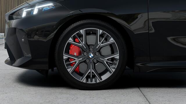 BMW 2-SERIE Gran Coupé 220 M Sport Automaat / Sportstoelen / Adaptieve LED / Achteruitrijcamera / M Adaptief onderstel / Parking Assistant / Stoelverwarming / Comfort Access