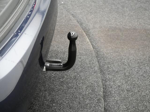 BMW 2-SERIE Active Tourer 218i Executive 141pk Automaat | Trekhaak Afn. | LED Koplampen | Navigatie | DAB | Cruise Control |