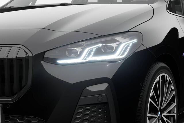 BMW 2-SERIE Active Tourer 220i | M Sport | Premium Pack | Travel Pack