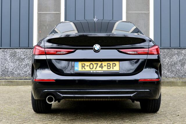 BMW 2-SERIE Gran Coupé 218i Sport-Line Rijklaarprijs-Garantie Camera Led Apple carplay Airco Leder Sportinterieur