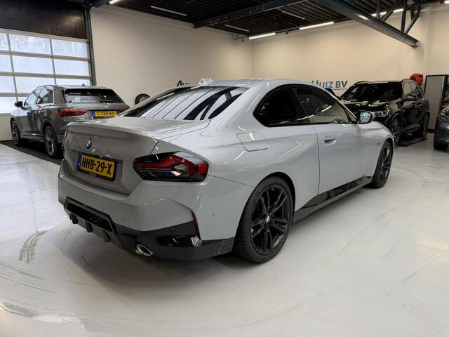 BMW 2-SERIE Coupé 218i M Sport LED Achteruitrijcamera Head-Up Display 19 Inch Elek Stoelverstelling Keyless Entry Carplay
