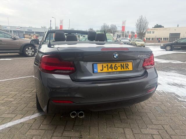 BMW 2-SERIE 220I High Executive M-sport I Alcantara I Navi