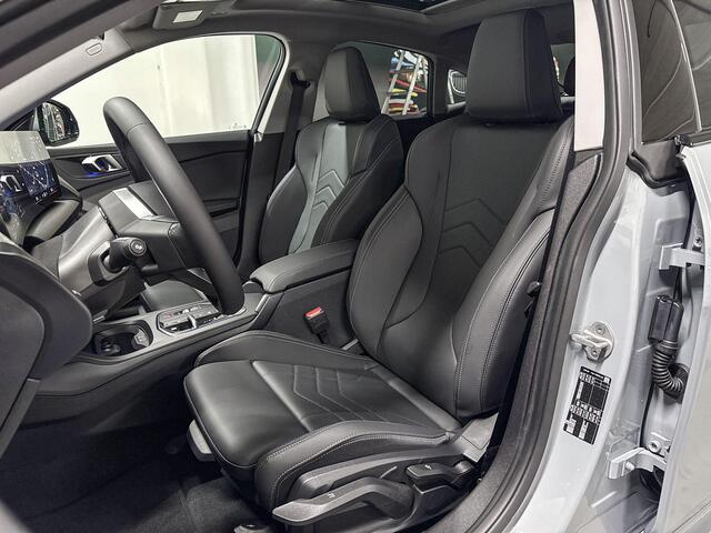 BMW 2-SERIE Gran Coupé 220 | M-Sport Design | Driving Assistant | Harman/Kardon | Panoramadak