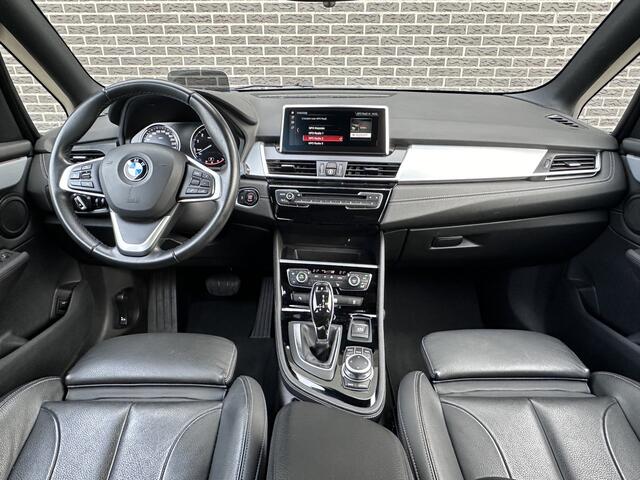 BMW 2-SERIE Active Tourer 218i High Executive Edition | Camera | Leder | Navigatie | DAB+
