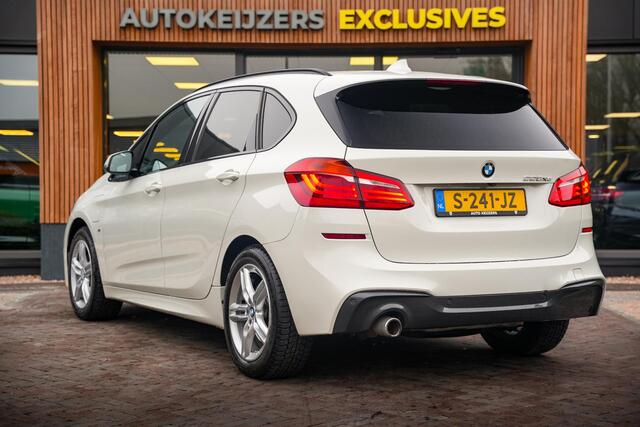 BMW 2-SERIE Active Tourer 225xe iPerformance High Executive M Pakket Camera Pano HUD Clima Cruise Leer 17"LM