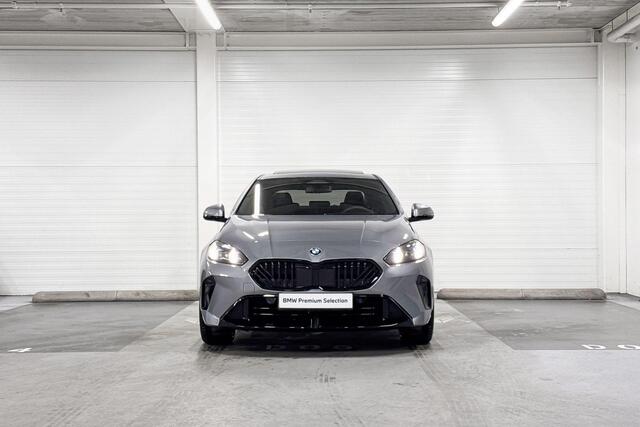 BMW 2-SERIE Gran Coupé 220 | M-Sport Pro | Premium Pack | Driving Assistant | Panoramadak | Comfort Access