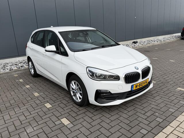 BMW 2-SERIE Active Tourer 218i Business Edition | Automaat | NAP | Navi | PDC | Head up display
