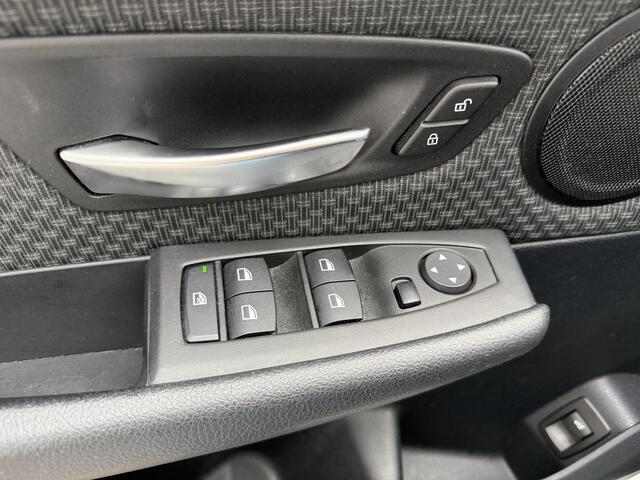 BMW 2-SERIE Active Tourer 218i Business Edition | Automaat | NAP | Navi | PDC | Head up display