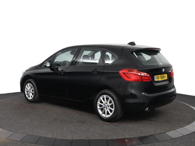 BMW 2-SERIE Active Tourer 218i Corporate Executive | NAP | Automaat | Navi | Stoelverwarming