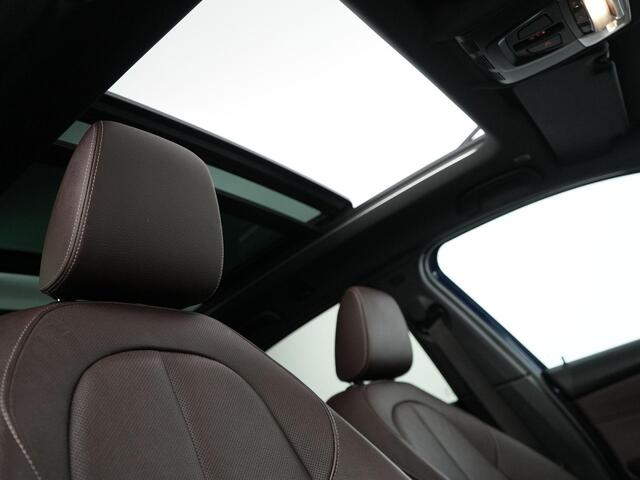 BMW 2-SERIE Active Tourer 225xe iPerformance High Executive | Pano | Leer | Trekhaak | Camera | Keyless