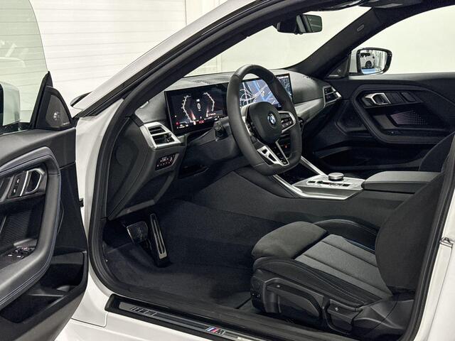 BMW 2-SERIE Coupé 220i | M-Sport Pro | Premium Pack | Harman/Kardon | Schuif-/kanteldak | Comfort Access | Selections