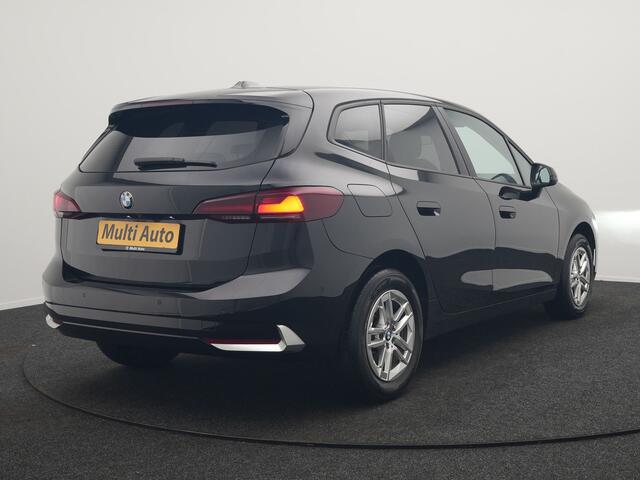 BMW 2-SERIE Active Tourer 218i Executive 136pk Dealer O.H | Widescreen Navi | Camera | Voorstoelen Verwarmd | Apple Carplay | LED Koplampen | Navigatie | DAB | Cruise Control |