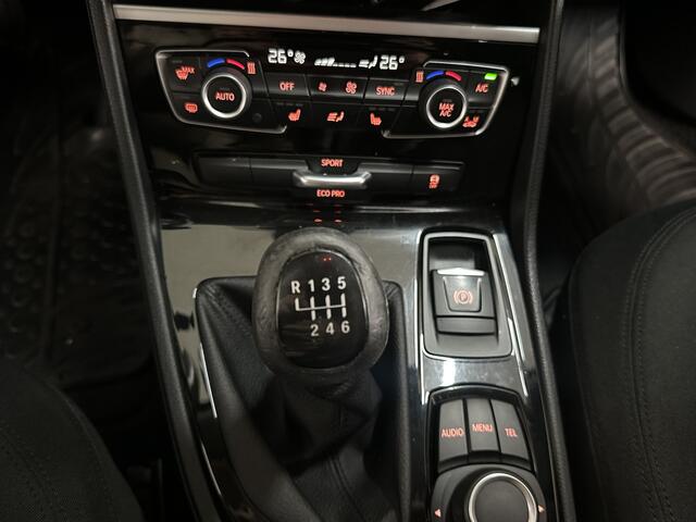 BMW 2-SERIE Active Tourer 218i High Executive CLIMA / CRUISE /NAVI / TREKHAAK